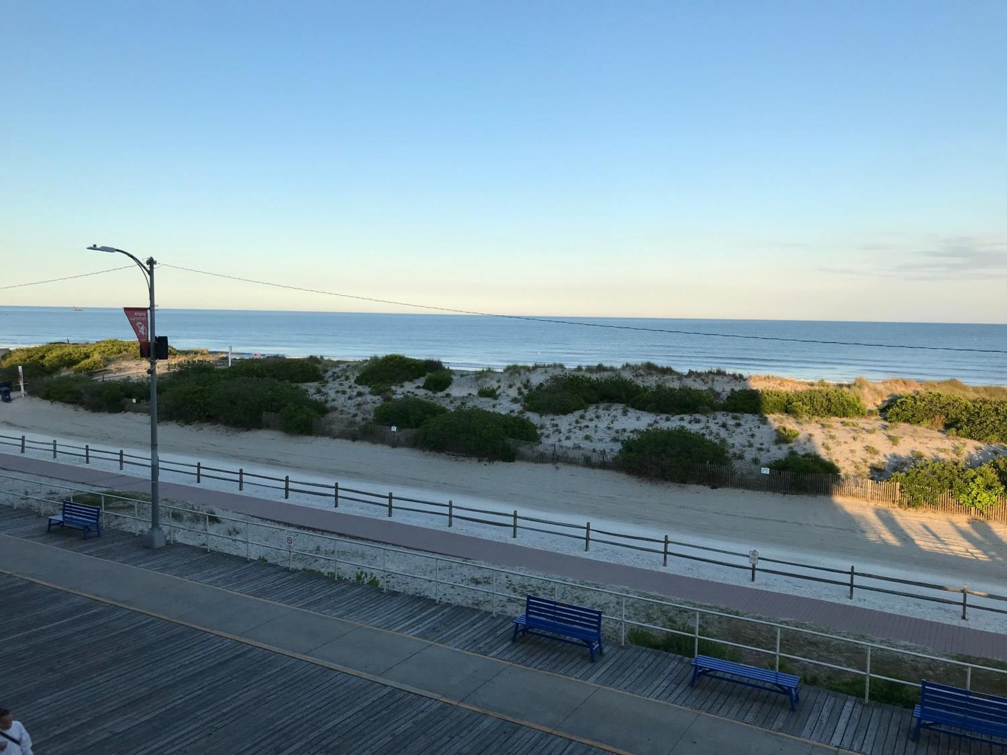 Montego Bay Resort North Wildwood Exterior photo